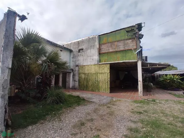 Avenida Circunvalacion Calle Colon Barrio Bolivar, 3301