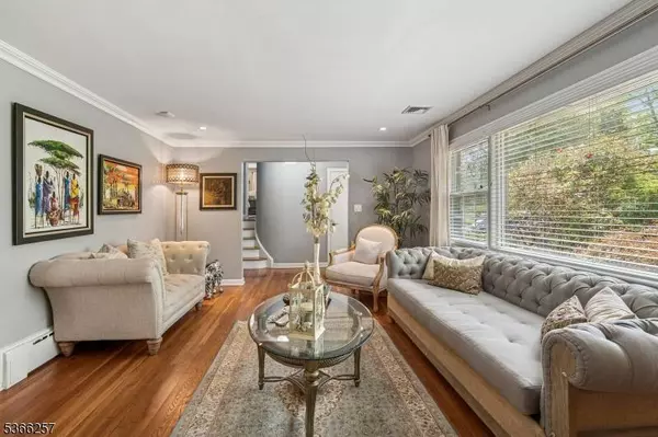 1127 Mountain Avenue, Berkeley Heights Twp., NJ 07922