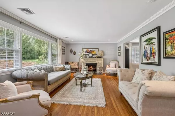 1127 Mountain Avenue, Berkeley Heights Twp., NJ 07922