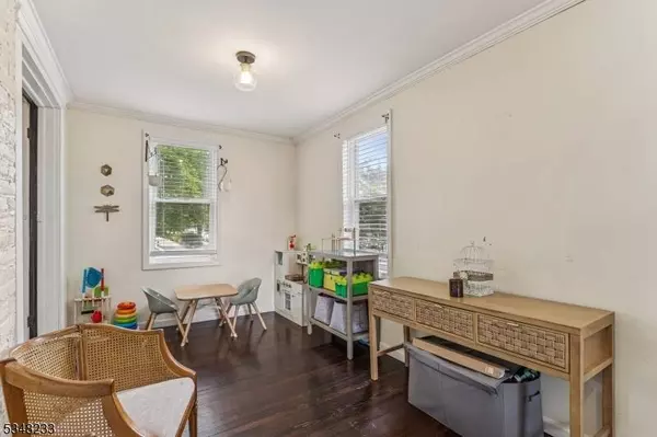 253 E 2Nd Ave, Roselle Boro, NJ 07203