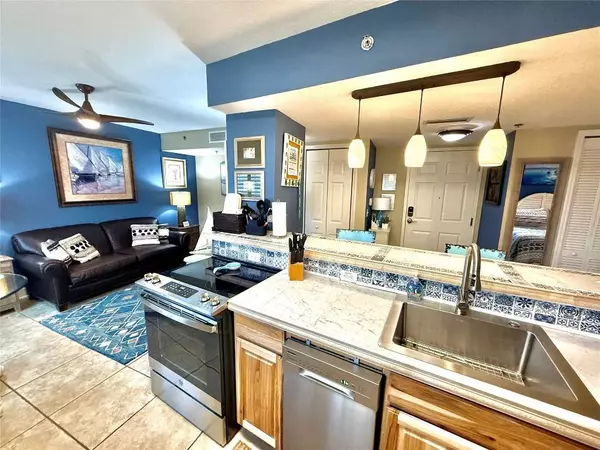 32 FLETCHER #105, Fernandina Beach, FL 32034