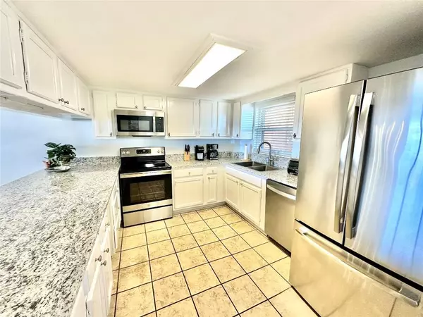 3420 S FLETCHER AVE #302, Fernandina Beach, FL 32034