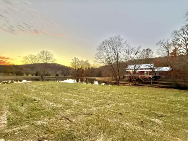 6461 State Highway 30, Decatur, TN 37322
