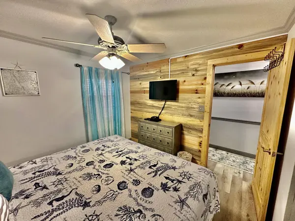 2830 Scenic Gulf DR #UNIT 215, Miramar Beach, FL 32550