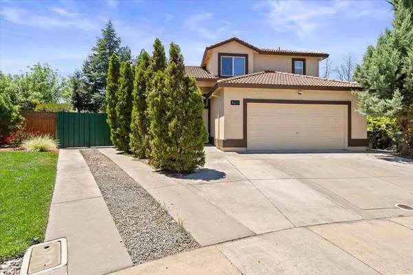 8213 Windmill Oaks PL, Antelope, CA 95843