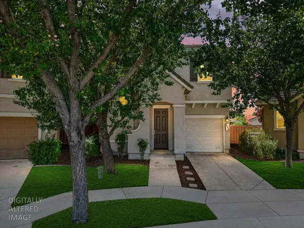 2890 Tourbrook WAY, Sacramento, CA 95833
