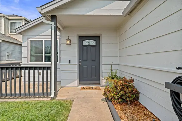 4937 Juniper Hill PL, Antelope, CA 95843