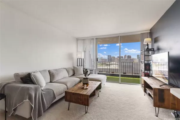 775 Kinalau PL #1806, Honolulu, HI 96813