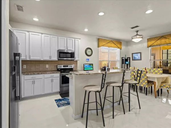 161 ORANGE COSMOS BLVD, Davenport, FL 33837