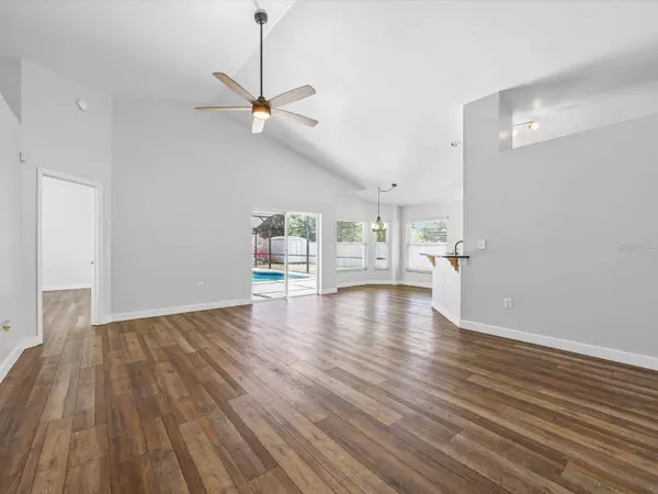 150 BENTLEY OAKS BLVD, Davenport, FL 33896