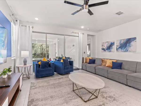 8943 COCONUT BREEZE DR, Kissimmee, FL 34747