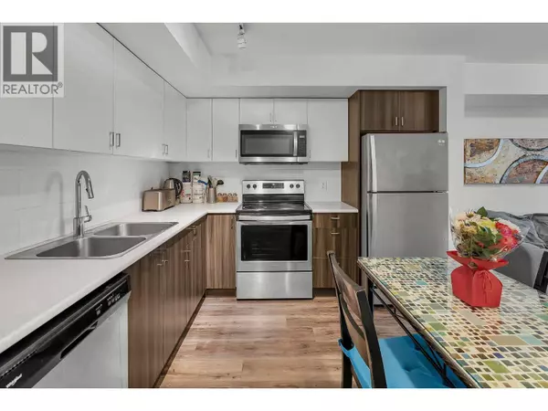 655 Academy WAY #211, Kelowna, BC V1V0A2