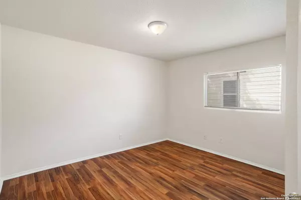 9954 Sungate, San Antonio, TX 78245