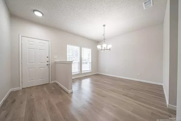 4803 Aspen, San Antonio, TX 78217