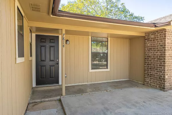 7814 Oak Forest, Live Oak, TX 78233