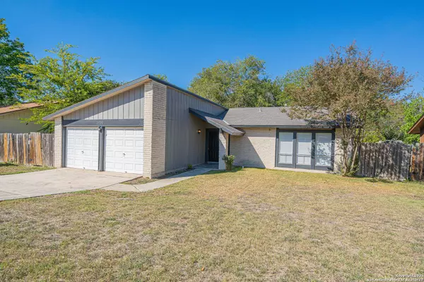 5955 Oak Run, San Antonio, TX 78247