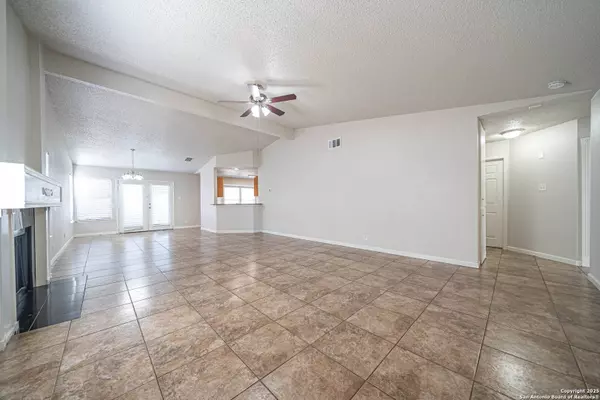 8939 Mansfield, San Antonio, TX 78251