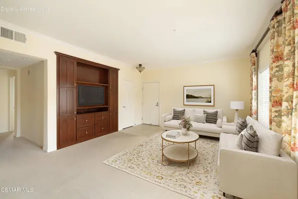 485 Country Club Drive #225, Simi Valley, CA 93065