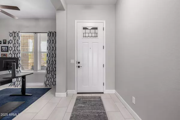 5621 N 189TH Drive, Litchfield Park, AZ 85340