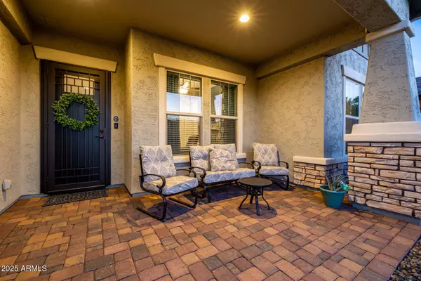 5621 N 189TH Drive, Litchfield Park, AZ 85340