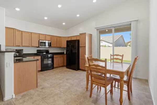 260 N 199th Dr, Buckeye, AZ 85326-3027