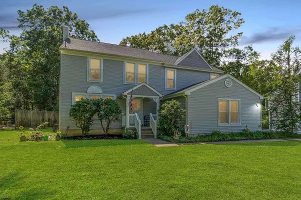 208 Crestview Ave, Galloway Township, NJ 08205