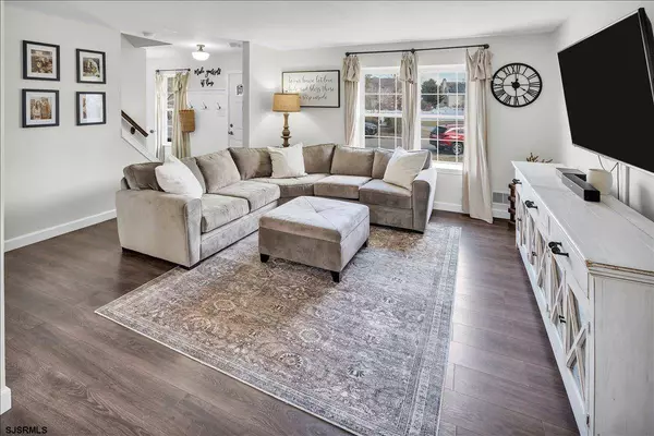 37 Delancy Ct, Hamilton Township, NJ 08330