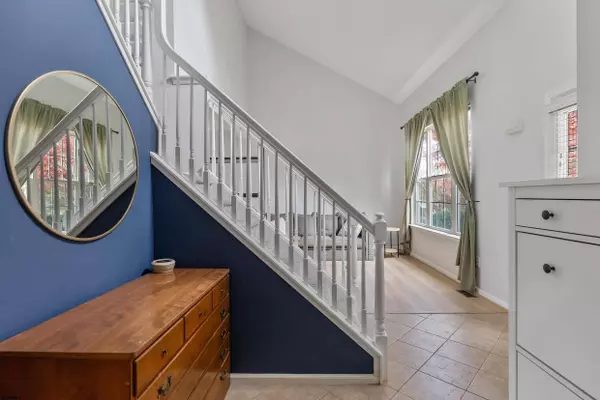 7 Olivia Dr, Egg Harbor Township, NJ 08234