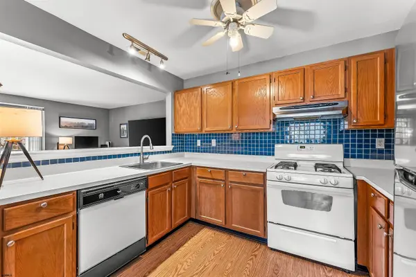 4814 Hawthorne #208, Mays Landing, NJ 08330