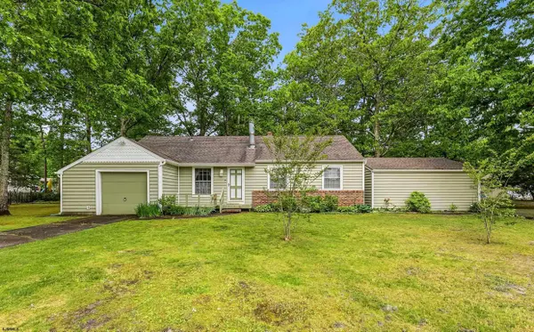 417 Oakland Ave, Egg Harbor Township, NJ 08234