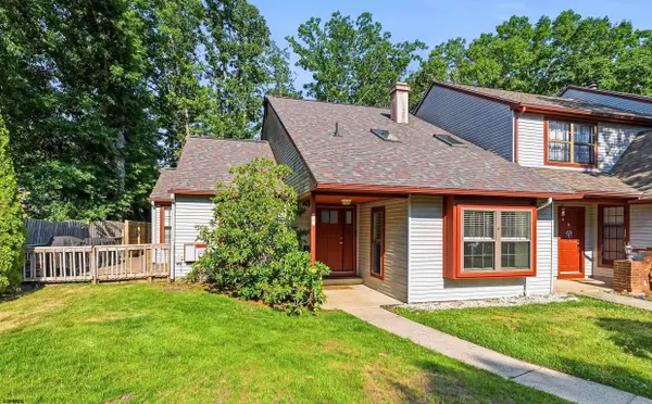 718 E Cooper Ferry, Smithville, NJ 08205