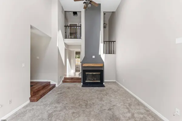718 E Cooper Ferry, Smithville, NJ 08205