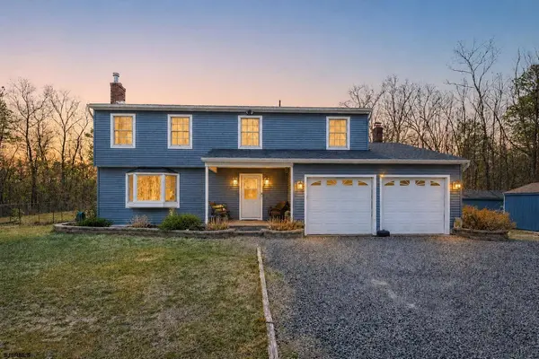 5209 Connecticut