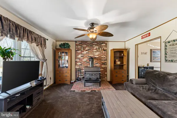 5209 CONNECTICUT AVE, Hammonton, NJ 08037