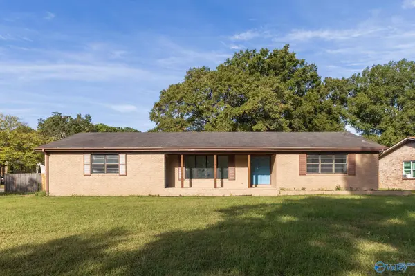 1313 Fletcher Avenue SW, Decatur, AL 35601