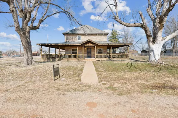 601 4th ST, Groom, TX 79039