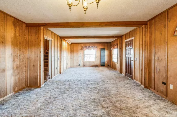 601 4th ST, Groom, TX 79039