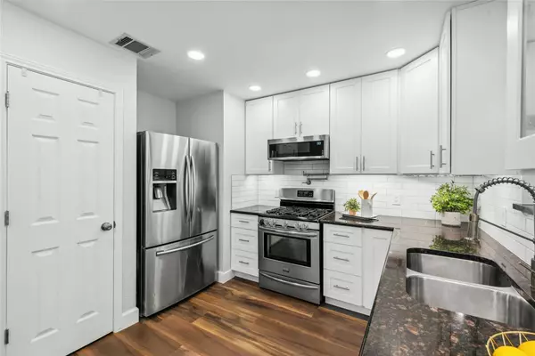 1414 Thibodeaux DR, Round Rock, TX 78664