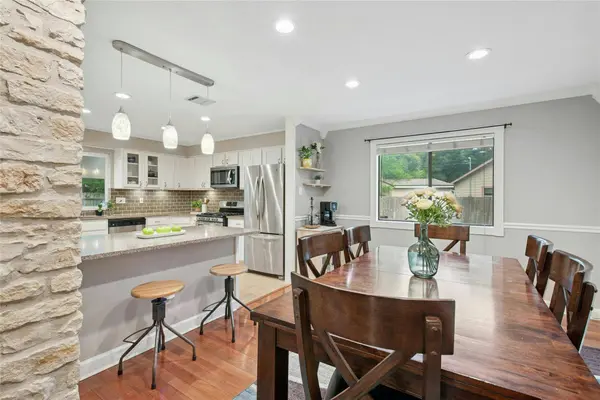 2627 Oak Meadow DR, Round Rock, TX 78681