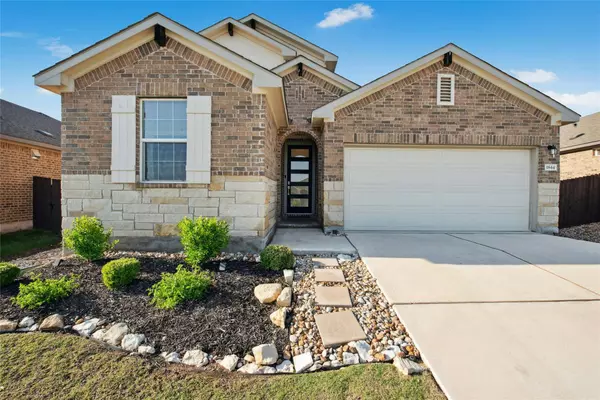1844 Flying Horseshoe BND, Georgetown, TX 78628