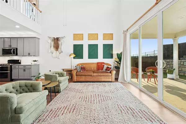 1844 Flying Horseshoe BND, Georgetown, TX 78628