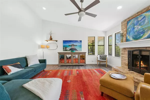 600 Ridge Crest DR, Round Rock, TX 78664