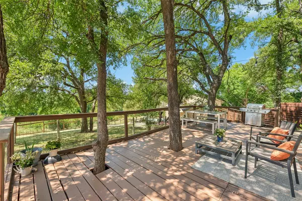 600 Ridge Crest DR, Round Rock, TX 78664