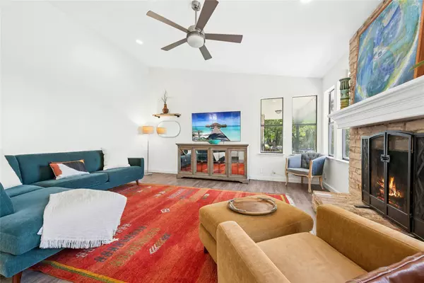 600 Ridge Crest DR, Round Rock, TX 78664