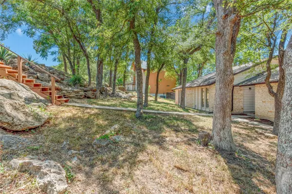 600 Ridge Crest DR, Round Rock, TX 78664