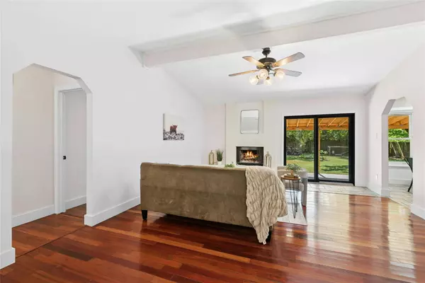 509 Parkview DR, Round Rock, TX 78681