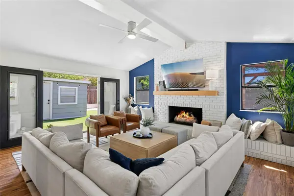 6911 Langston DR, Austin, TX 78723