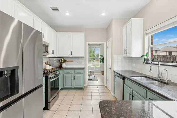 1713 Fort Grant DR, Round Rock, TX 78665