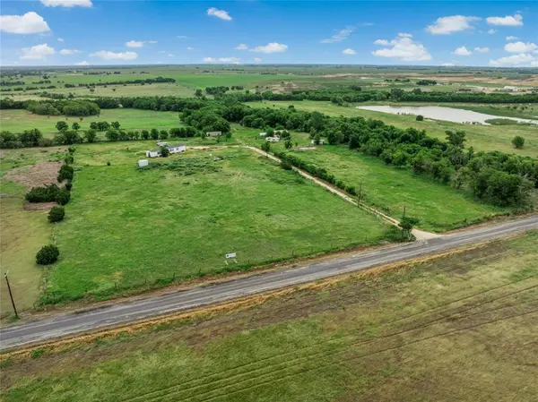 2655 County Road 130, Hutto, TX 78634