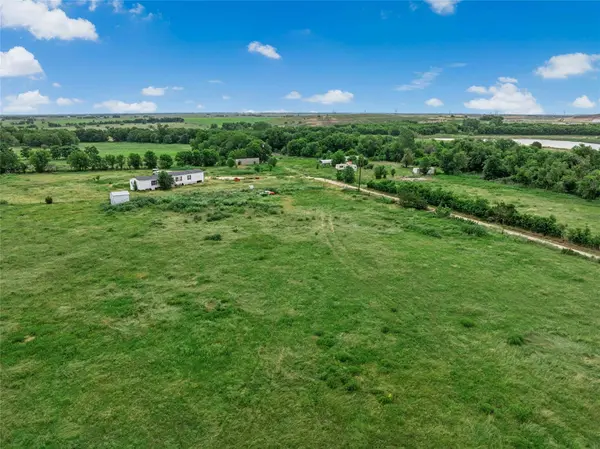 2655 County Road 130, Hutto, TX 78634